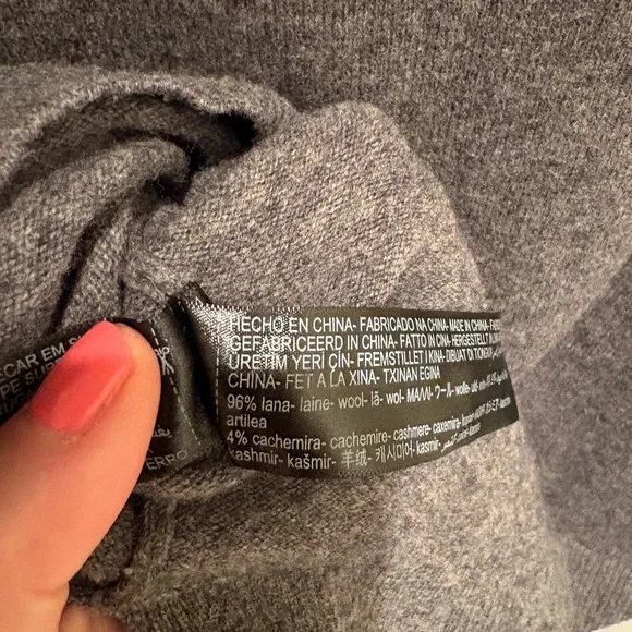 Massimo Dutti Charcoal Gray Button-Front Wool Cashmere Crewneck Cardigan Size M - Picture 5 of 5